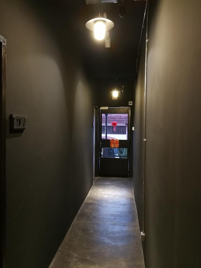 The Rise Room Κουάλα Τερενγκάνου Εξωτερικό φωτογραφία The entrance to the station